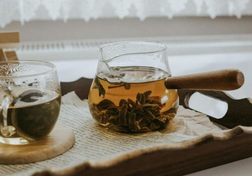 L’infusion de basilic, une pause aromatique